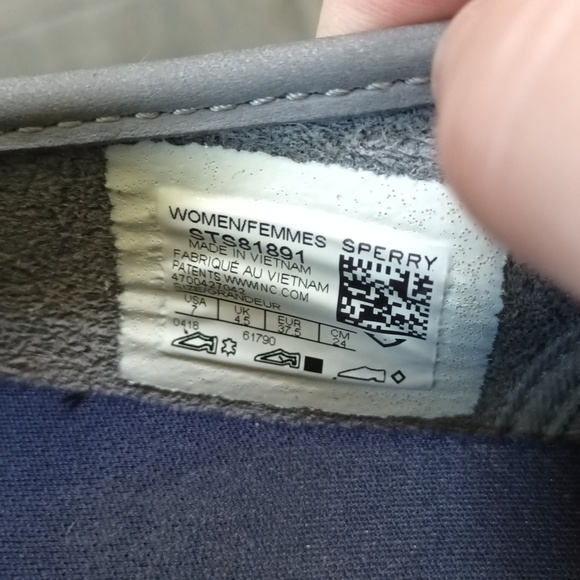 Sperry Shoes - Picture 3 of 3